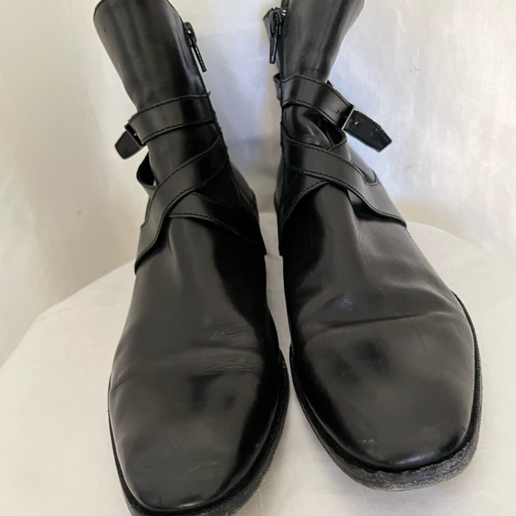 Agl Black Leather Zip Ankle Booties